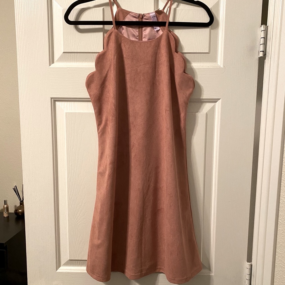 Scallop Dress in Dusty Rose Pink (women’s S)